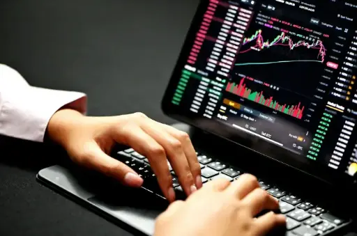 Introduction to Personal Finance: (NISM Series XVIII - Financial Education Certification Examination)
